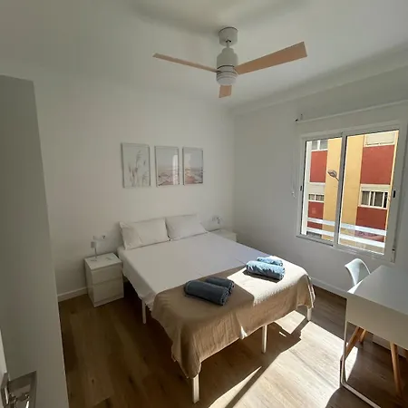 Dorm4you Malvarrosa Apartment *